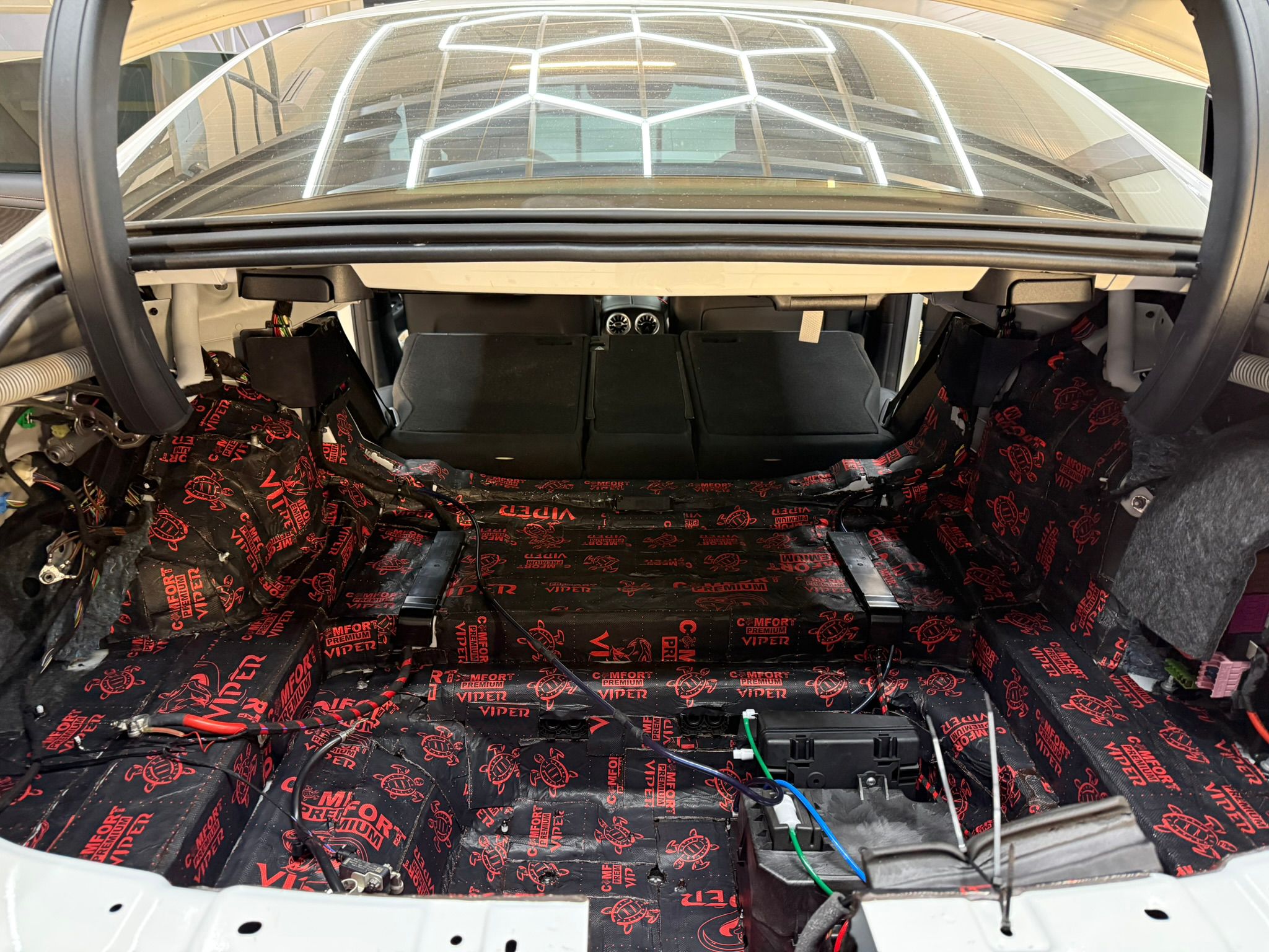 Auto durvis bez skaņas izolācijas Rīgā